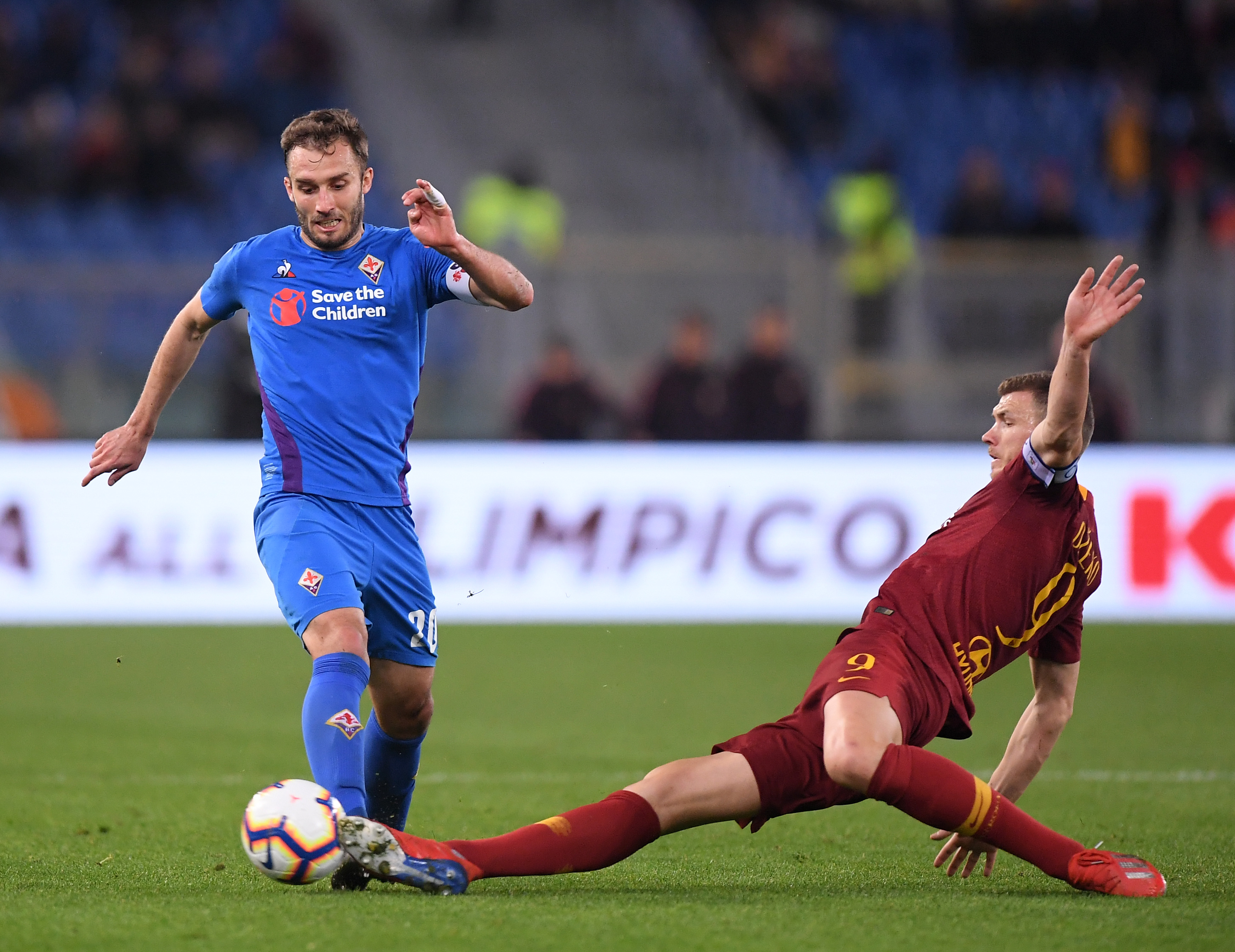 405次！梅西超越普斯卡什，独享足球历史助攻第一人荣誉（405次助攻里程碑！梅西超越普斯卡什，独占足坛历史助攻王）