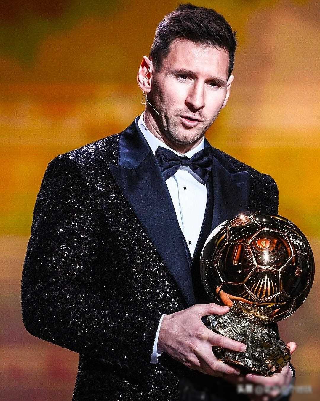 伯纳乌承办NFL上座人数多达78610，超过西甲赛季平均上座数（伯纳乌NFL赛事吸引78610名观众，超过西甲赛季场均上座）