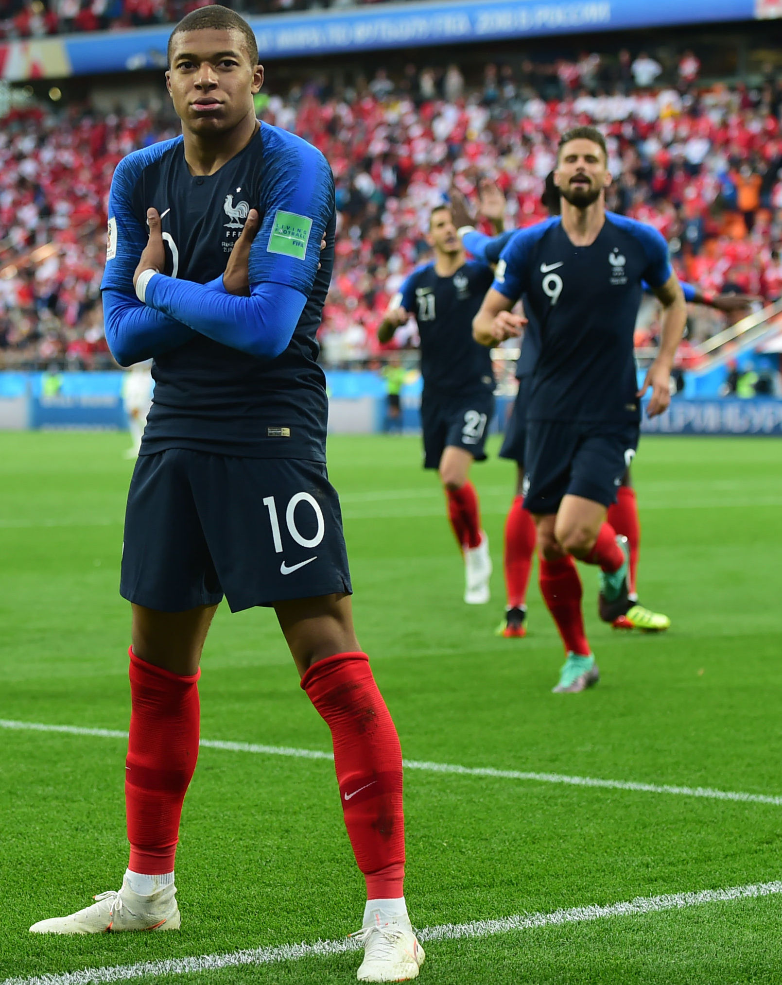 NBA：太阳击败篮网 杜兰特砍下全场最高分（太阳力克篮网 杜兰特轰下全场最高分）