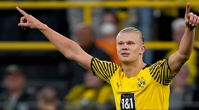 攻防偏科明显！掘金主帅：我们的防守退步了，要蹲下去防守（掘金攻防失衡加剧！主帅直言防守倒退：得蹲下去守住）