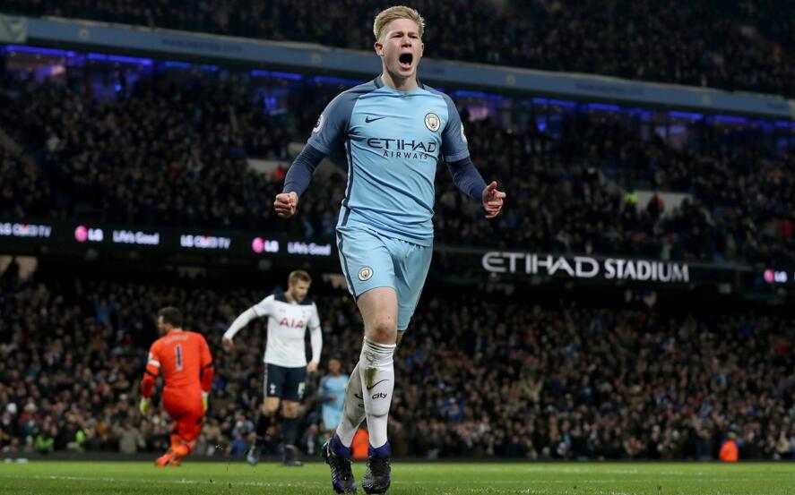 贴地斩助国米取胜，卡洛斯-奥古斯托打进生涯欧冠处子球（卡洛斯-奥古斯托欧冠首球，贴地斩助国米告捷）