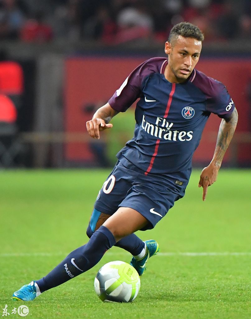 帕尔特伊律师：否认所有指控，配合CPS调查三年，期待最终清白（帕尔特伊律师：坚称无辜，三年配合CPS调查，盼还以清白）